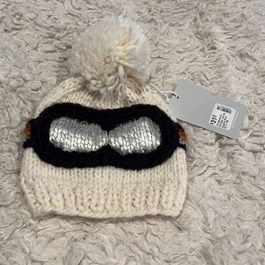 The Blueberry Hill ski goggle beanie, 3-6 months or size Xsmall Cream Silver NWT